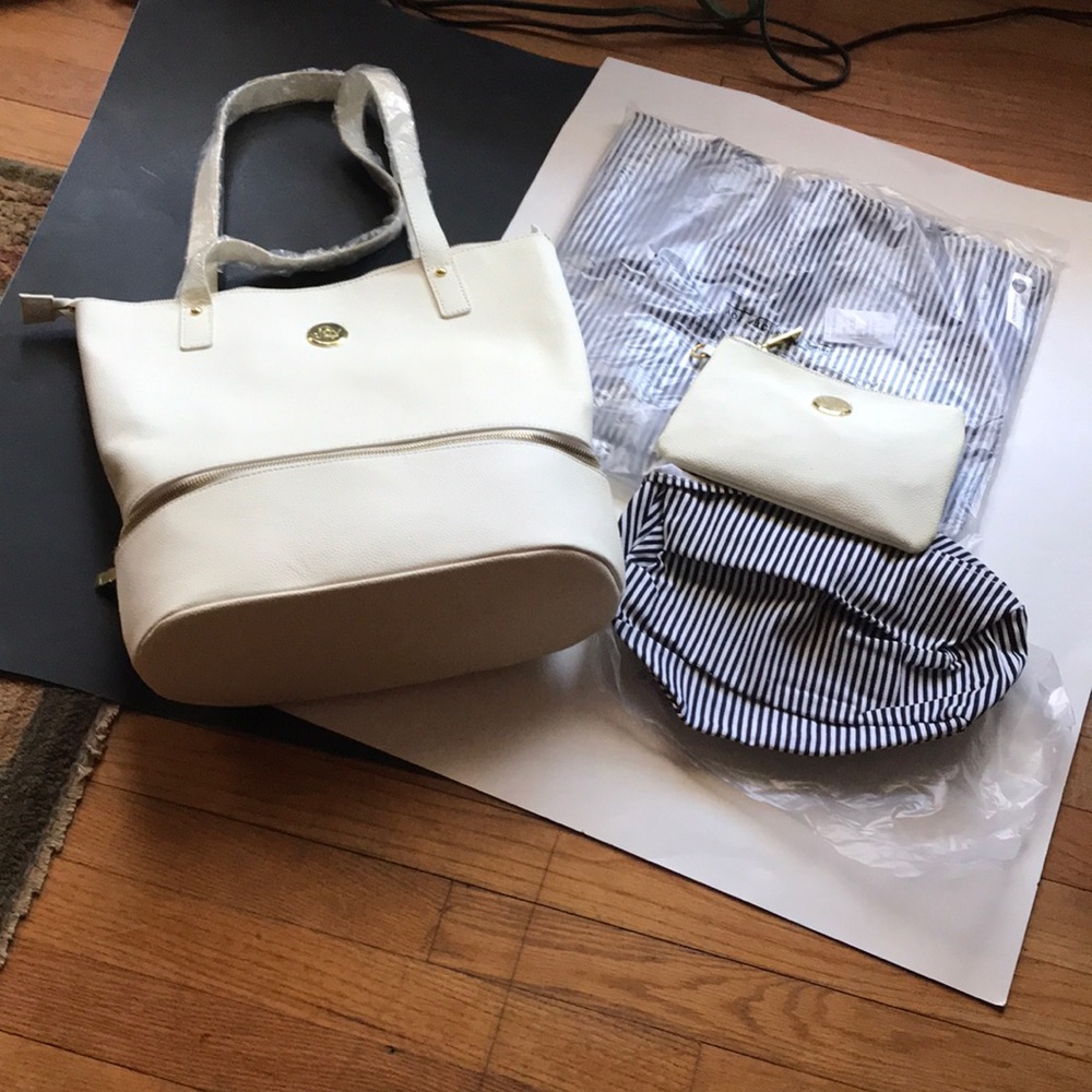 Joy Mangano 4 Piece Leather Tote With 3 Piece Accessories, great for travel NWT
